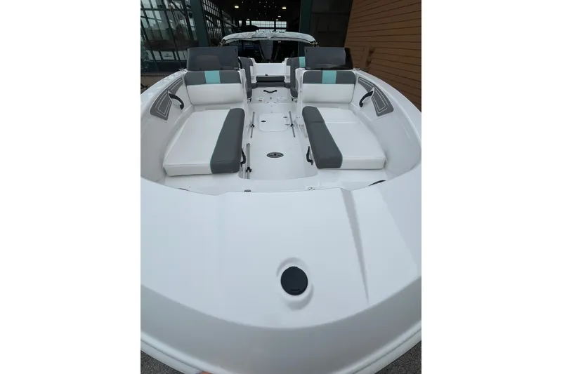Slide: The Image of 2027 Tahoe T21 boat interior with spacious seating and modern design. - 8