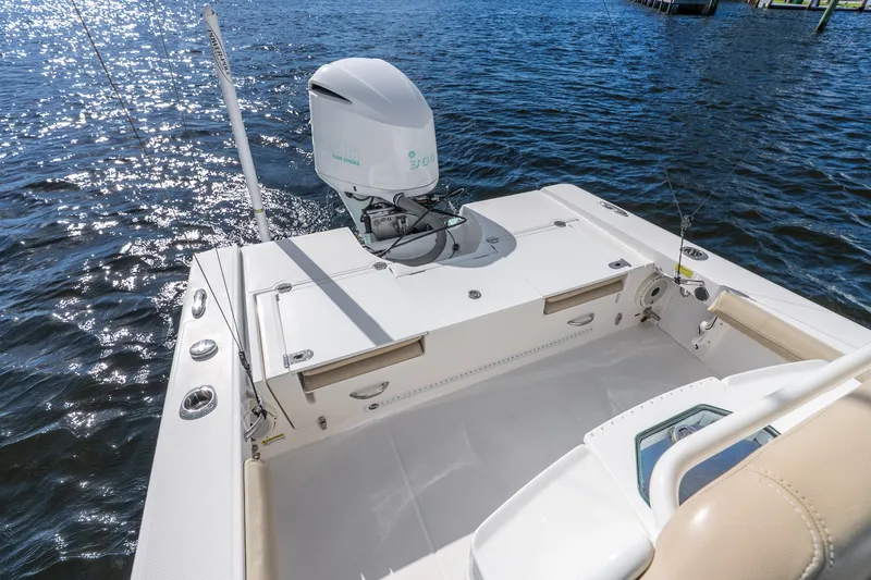 Slide: The Image of 2020 Everglades 253 Center Console boat with Yamaha engine on sparkling water. - 43