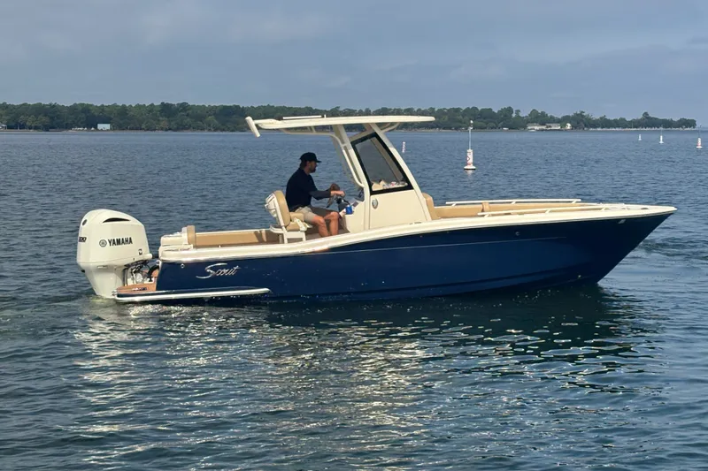 Slide: The Image of 2021 SCOUT 235 XSF STARBOARD PROFILE - 2