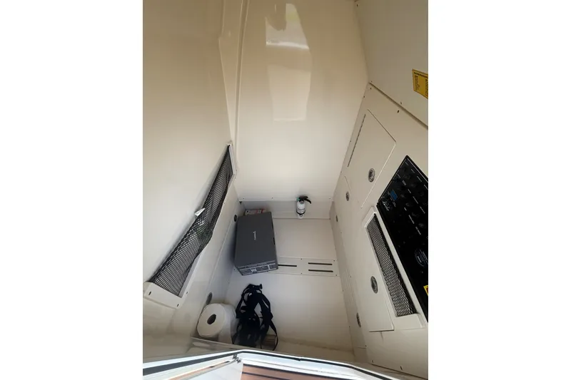 Slide: The Image of 2021 SCOUT 235 XSF COMPARTMENT IN CONSOLE FOR STORAGE OR PORTA POTTIE - 22