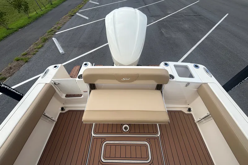 Slide: The Image of 2021 SCOUT 235 XSF COCKPIT W/SEADEK AND HIDEAWAY SEAT - 10