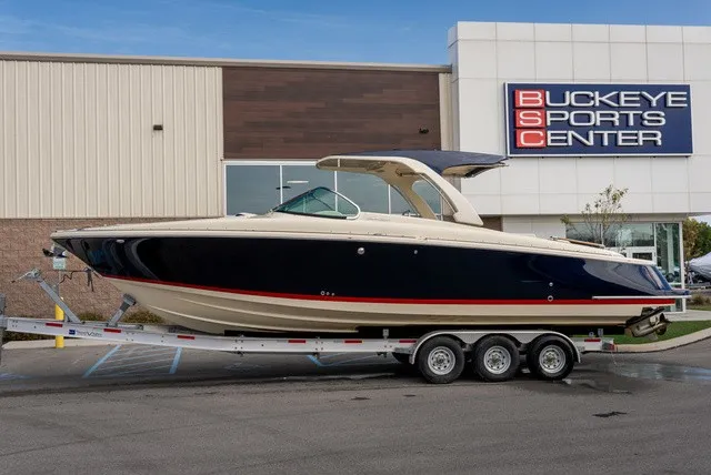 Slide: The Image of Chris-Craft Launch 35 GT Sterdrive 2026 - 2