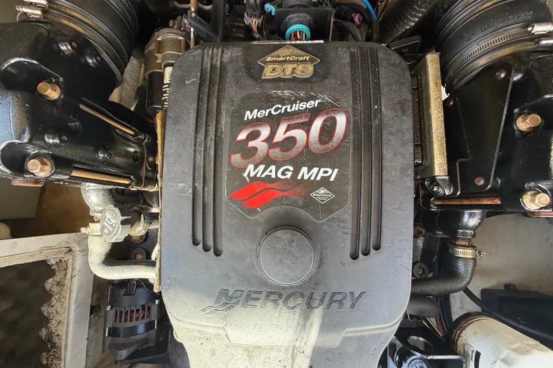 Slide: The Image of MerCruiser 350 MAG MPI engine in 2008 Sea Ray 240 Sundeck boat. - 84