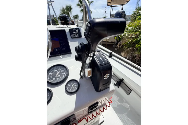 Slide: The Image of 2022 Beavertail Skiffs Mosquito 18' boat console with Suzuki throttle and gauges. - 10