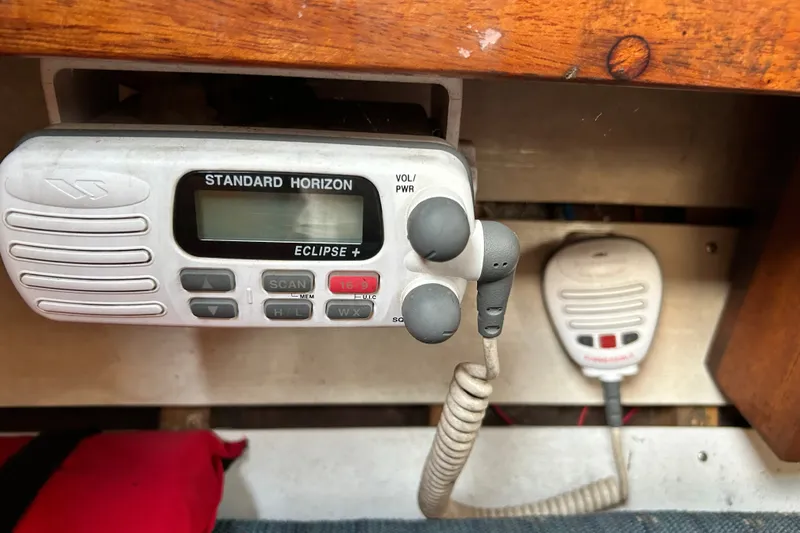 Slide: The Image of Standard Horizon Eclipse+ marine radio on Halberg Rassey P-28, 1975 model. - 40