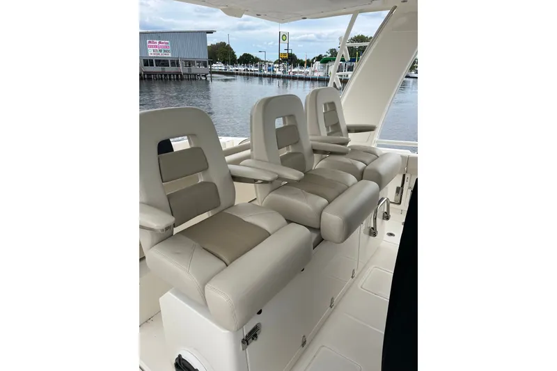 Slide: The Image of 2023 Boston Whaler 420 Outrage boat seats, luxurious and comfortable design. - 20