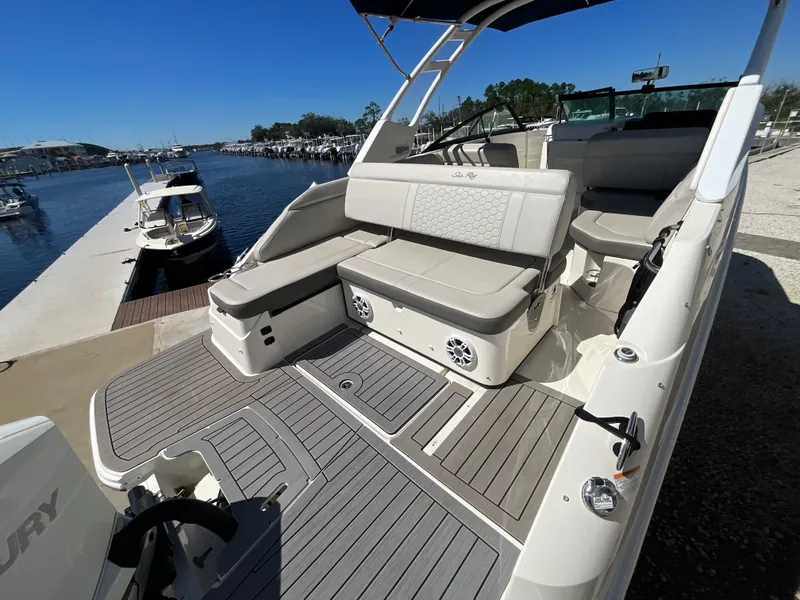 Slide: The Image of 2021 Sea Ray SDX 250 Outboard with spacious deck and comfortable seating. - 26