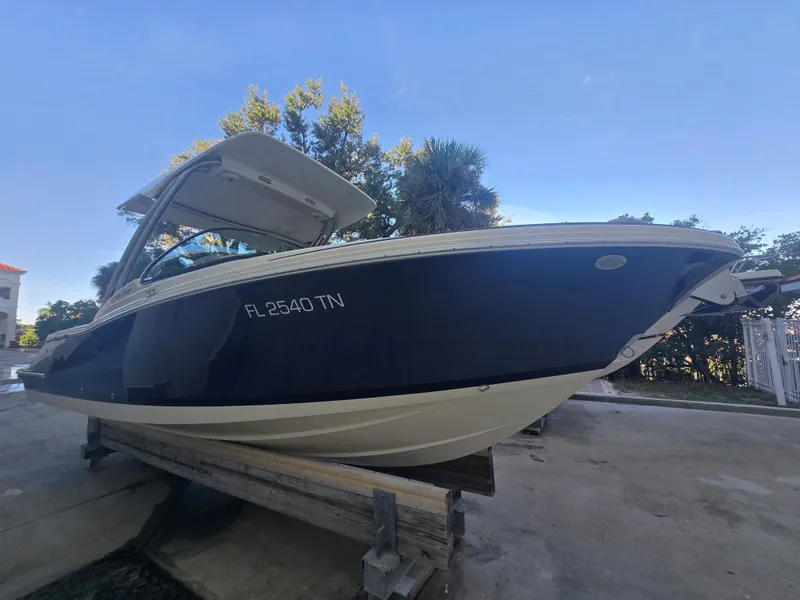 Slide: The Image of Chris-Craft Calypso 24 2023 - 3
