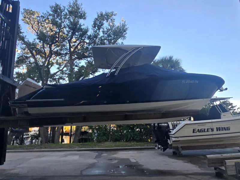 Slide: The Image of Chris-Craft Calypso 24 2023 - 7