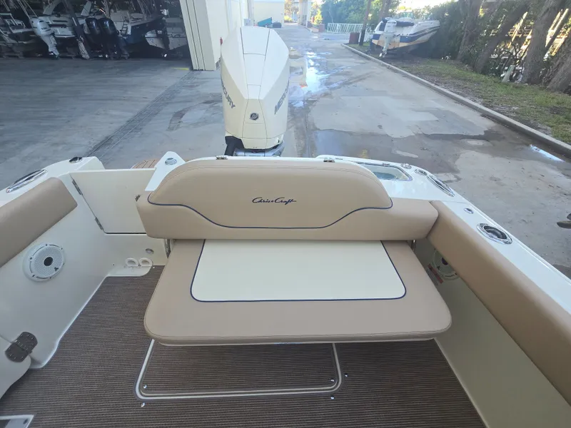 Slide: The Image of Chris-Craft Calypso 24 2023 - 9