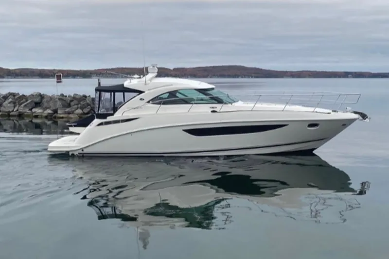 The Image of Sea Ray 410 Sundancer 2014 - undefined