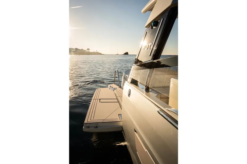 Slide: The Image of Cockpit side open (Stock Photo) - 9
