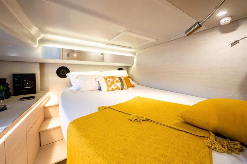 Slide: The Image of Main Cabin - 14