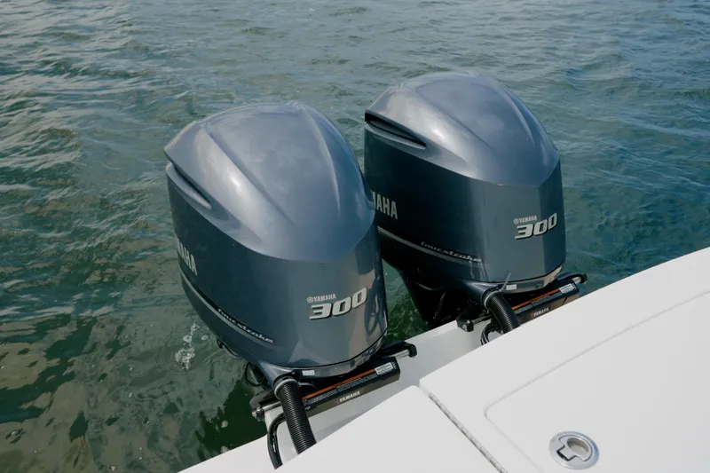 Slide: The Image of Twin Yamaha 300 outboard engines on a 2021 Regulator 28 Forward Seating boat. - 22