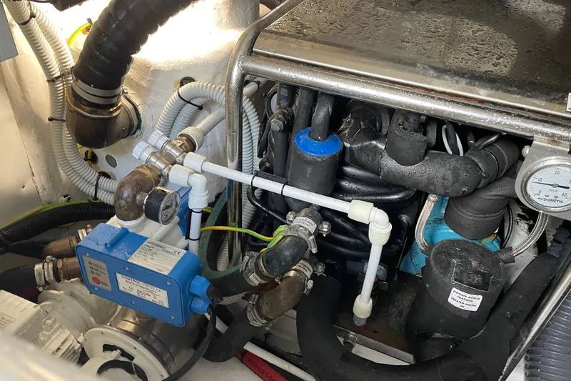 Slide: The Image of Engine room AC unit. - 64