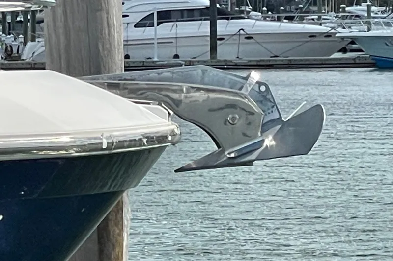 Slide: The Image of Azimut 50 anchor and bow. - 67