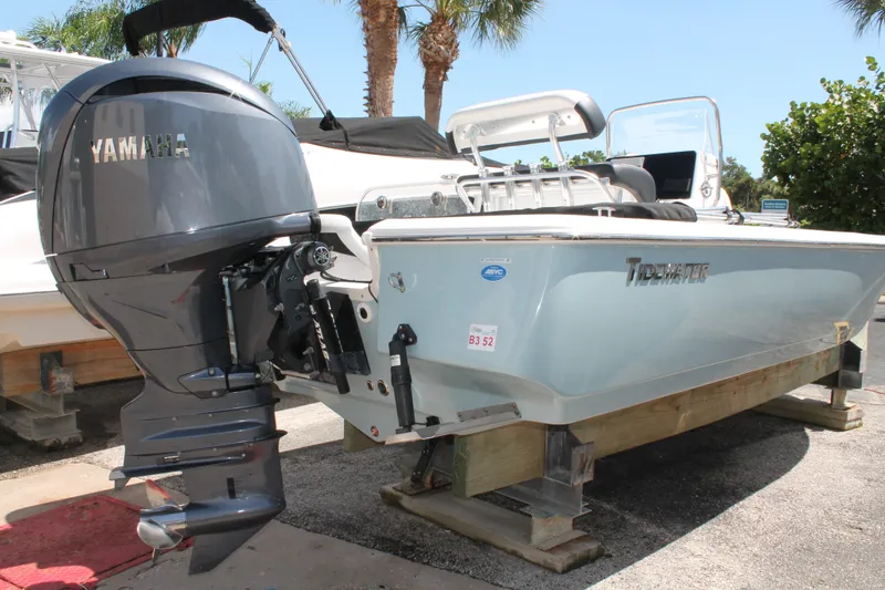 Slide: The Image of 2026 Tidewater 1910 Bay Max boat with Yamaha outboard motor on display. - 5