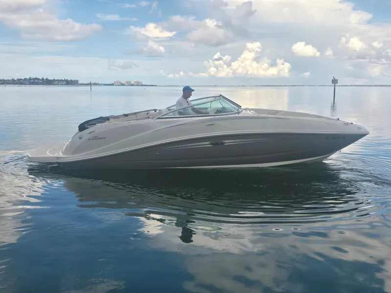 Slide: The Image of Sea Ray 260 Sundeck 2008 - 2