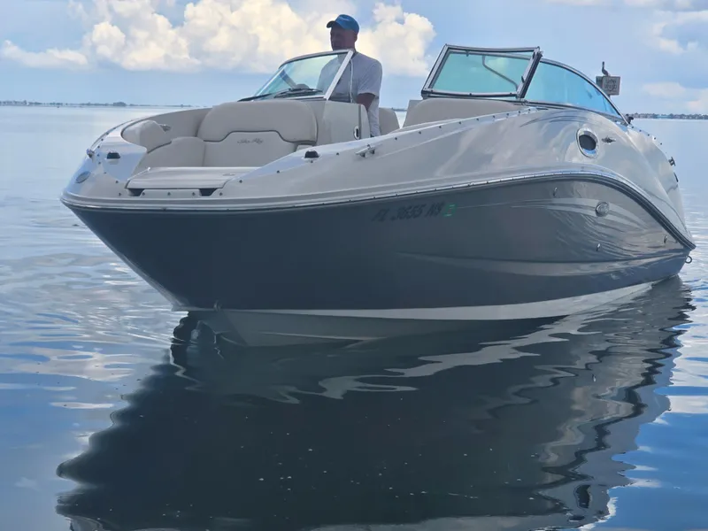Slide: The Image of Sea Ray 260 Sundeck 2008 - 1