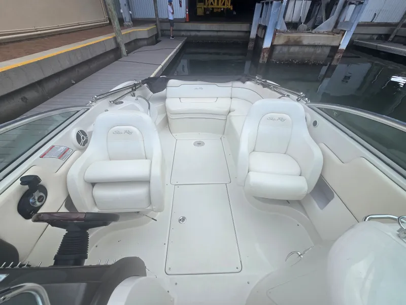 Slide: The Image of Sea Ray 260 Sundeck 2008 - 6