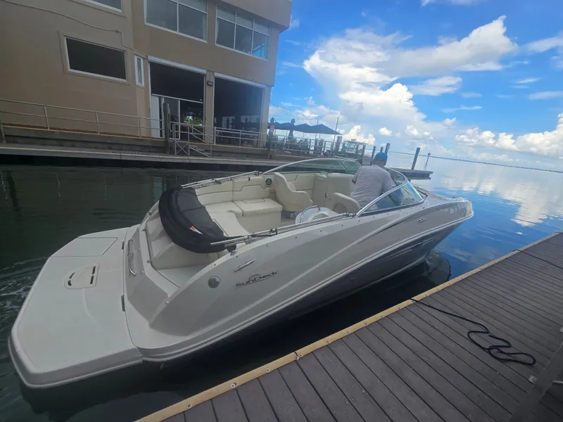 Slide: The Image of Sea Ray 260 Sundeck 2008 - 4