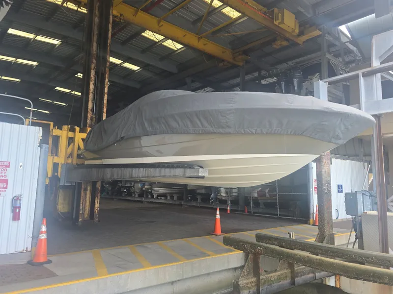 Slide: The Image of Sea Ray 260 Sundeck 2008 - 15