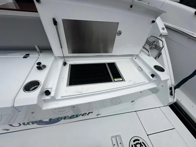 Slide: The Image of Cruisers 46 Cantius 2023 - 8
