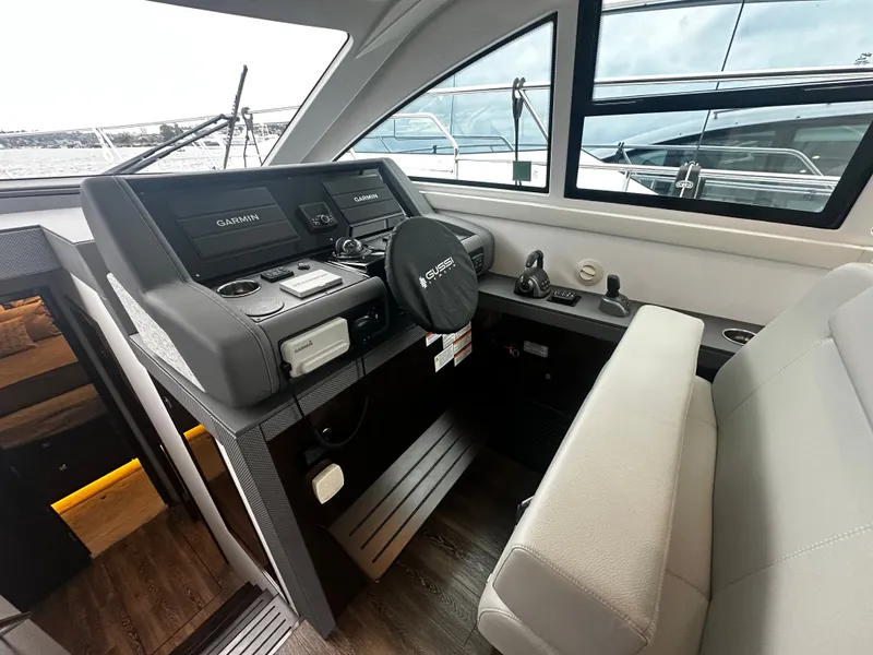 Slide: The Image of Cruisers 46 Cantius 2023 - 7