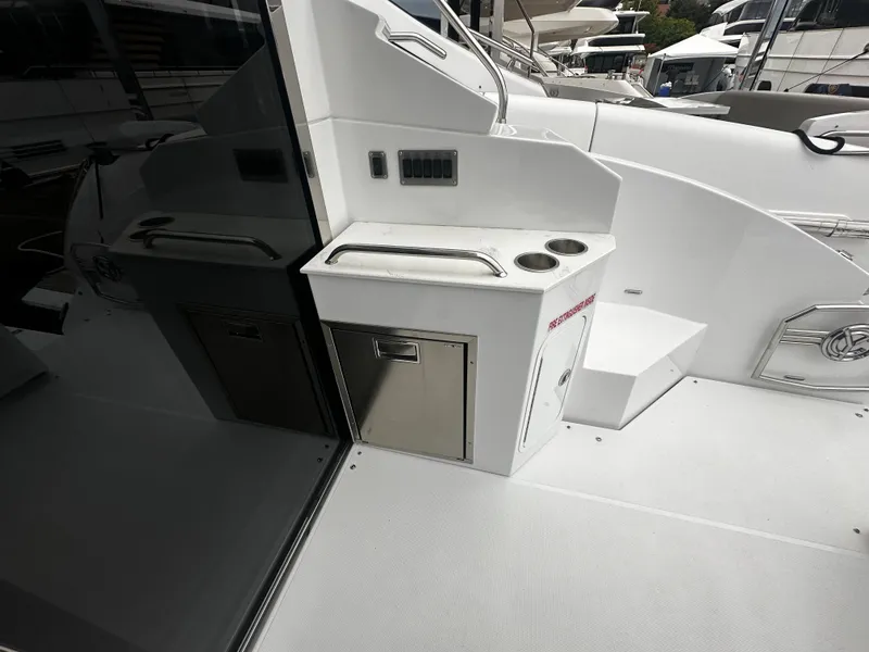 Slide: The Image of Cruisers 46 Cantius 2023 - 12