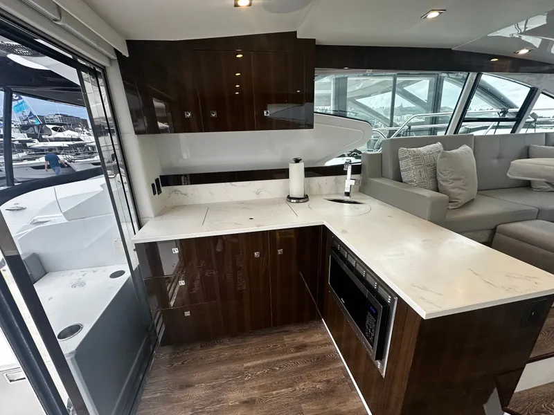 Slide: The Image of Cruisers 46 Cantius 2023 - 13