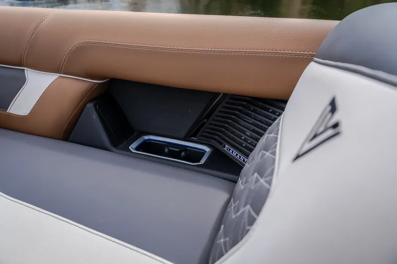 Slide: The Image of Luxurious interior of 2026 Viaggio Diamante U 26 with elegant leather seating. - 37