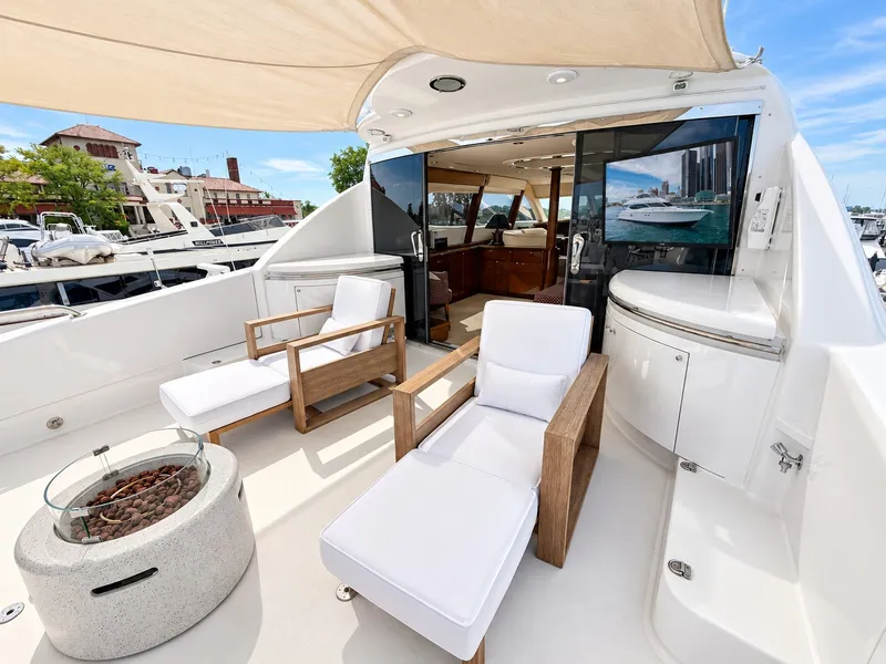 Slide: The Image of Lazzara Yachts 80 Skylounge 2002 - 59