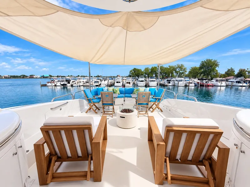 Slide: The Image of Lazzara Yachts 80 Skylounge 2002 - 54