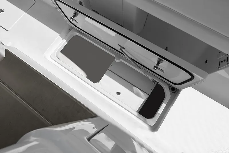 Slide: The Image of Side deck storage - 28