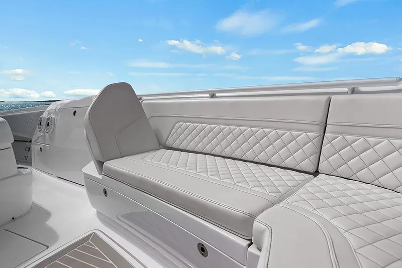 Slide: The Image of Port bow tilting seat - 49