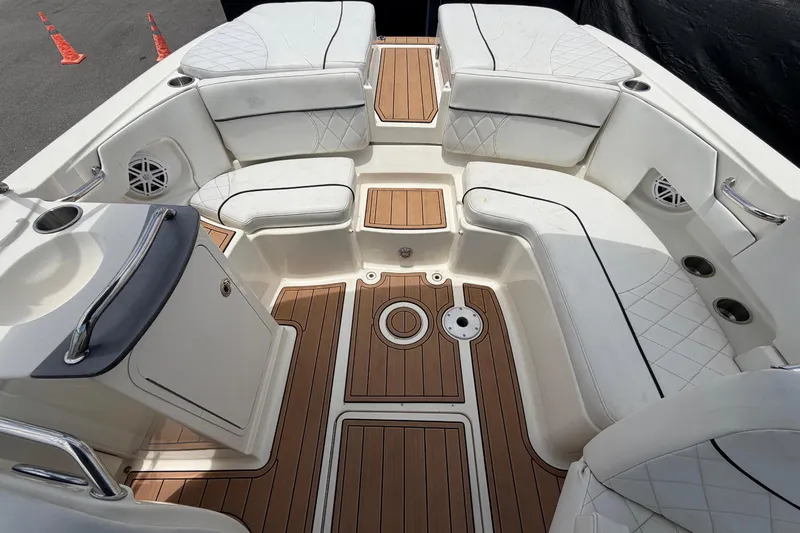 Slide: The Image of Sea Ray SLX 250 2007 - 66