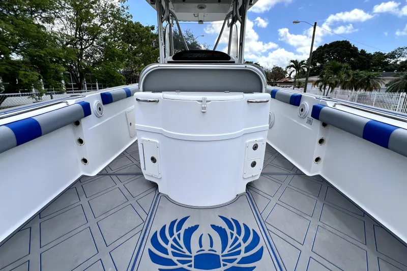 Slide: The Image of Innenansicht eines 2007 Wellcraft 35 Scarab Sport Open Bootes. - 37