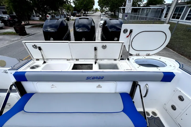 Slide: The Image of Wellcraft 35 Scarab Sport Open 2007 avec trois moteurs hors-bord. - 31
