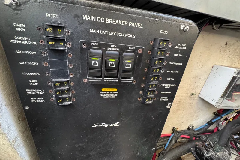 Slide: The Image of Main DC breaker panel on a 2006 Sea Ray 340 Sundancer boat. - 107