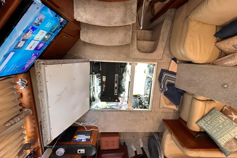 Slide: The Image of Carver Yachts 36 Motor Yacht 2005 - 131
