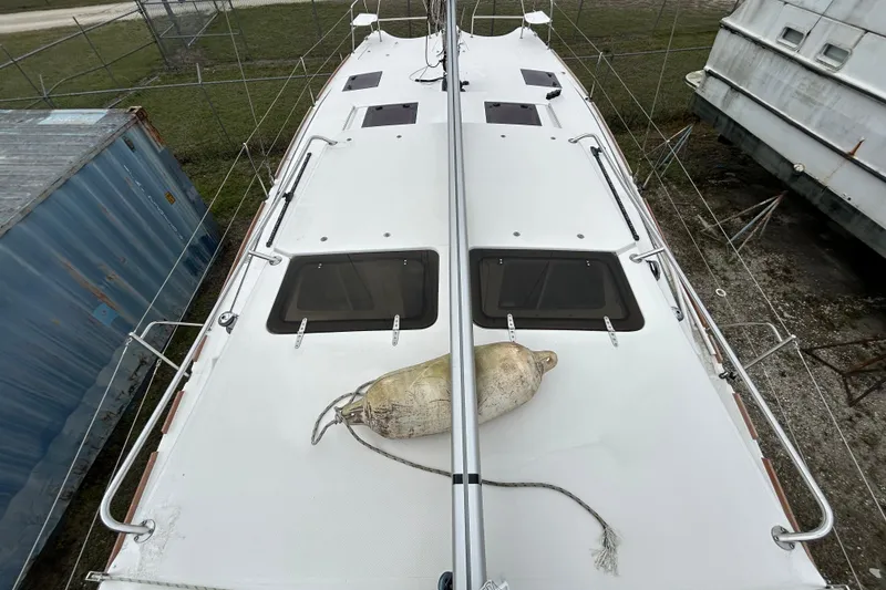 Slide: The Image of Overhead view of 2013 Gemini Legacy 35 catamaran deck with fender. - 34