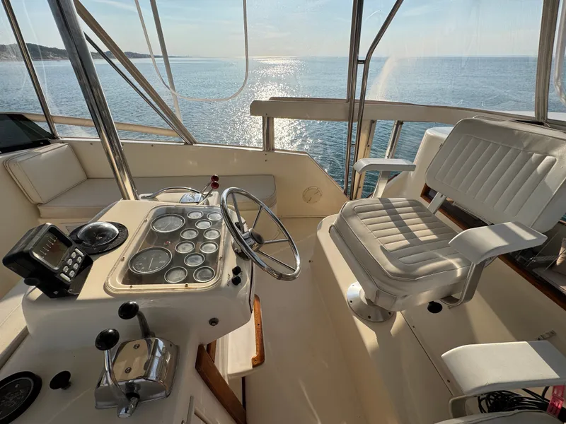 Slide: The Image of Ocean 46 Sunliner 1985 - 15