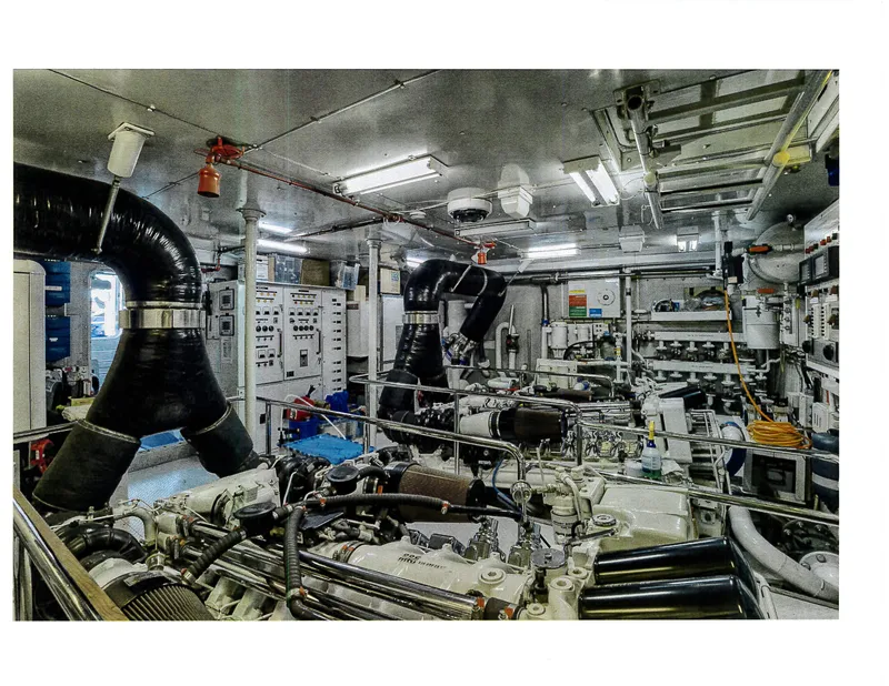 Slide: The Image of Palmer Johnson Tri-Deck 2000 - 23