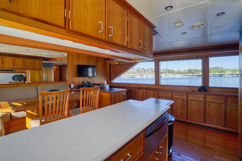 Slide: The Image of Palmer Johnson Tri-Deck 2000 - 33