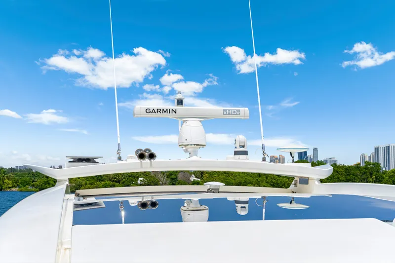 Slide: The Image of Riviera 6000 Sport Yacht 2019 - Starlink - Horn - Radar - TV - FLIR nightvision - 62
