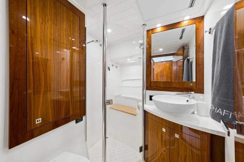 Slide: The Image of FWD VIP Cabin - 45