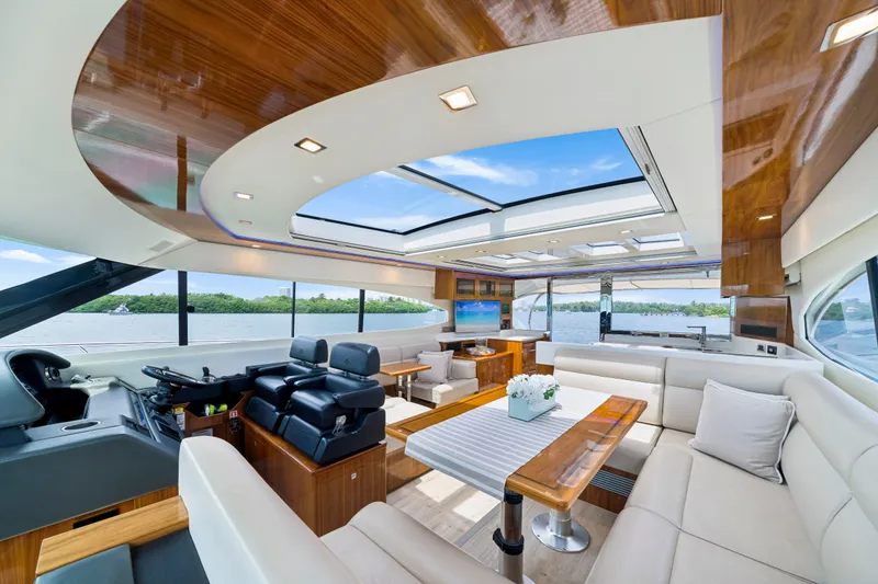 Slide: The Image of  Riviera 6000 Sport Yacht - 35