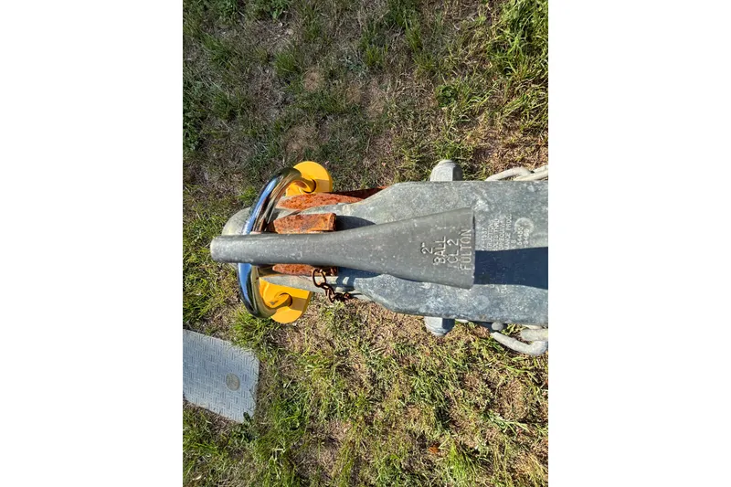 Slide: The Image of Trailer hitch of a 2004 Sea-Doo Sportster LE DI on grass. - 45