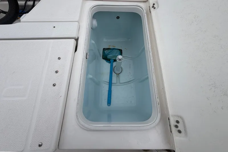 Slide: The Image of Robalo 226 Cayman 2019 - 69