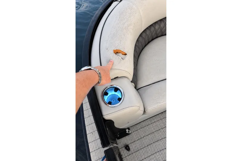 Slide: The Image of 2020 Barletta L-CLASS L25QCSSA boat seat with tear and cup holder. - 45